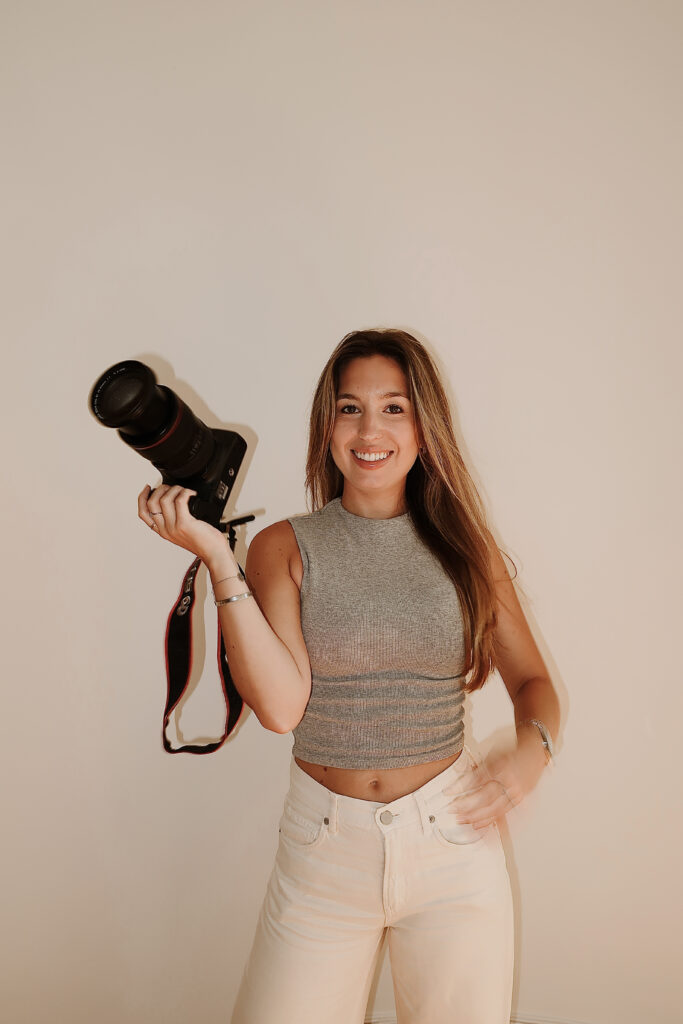Prise en charge de vos shootings photos, vidéo, réel, montage, newsletter, article web